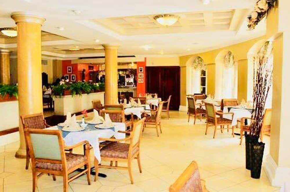 Hotel Quinta Real Ла Сейба Екстериор снимка